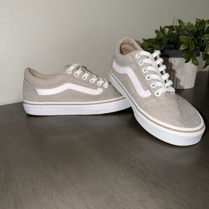 Women's Vans Ward Skate Shoe, Size 8